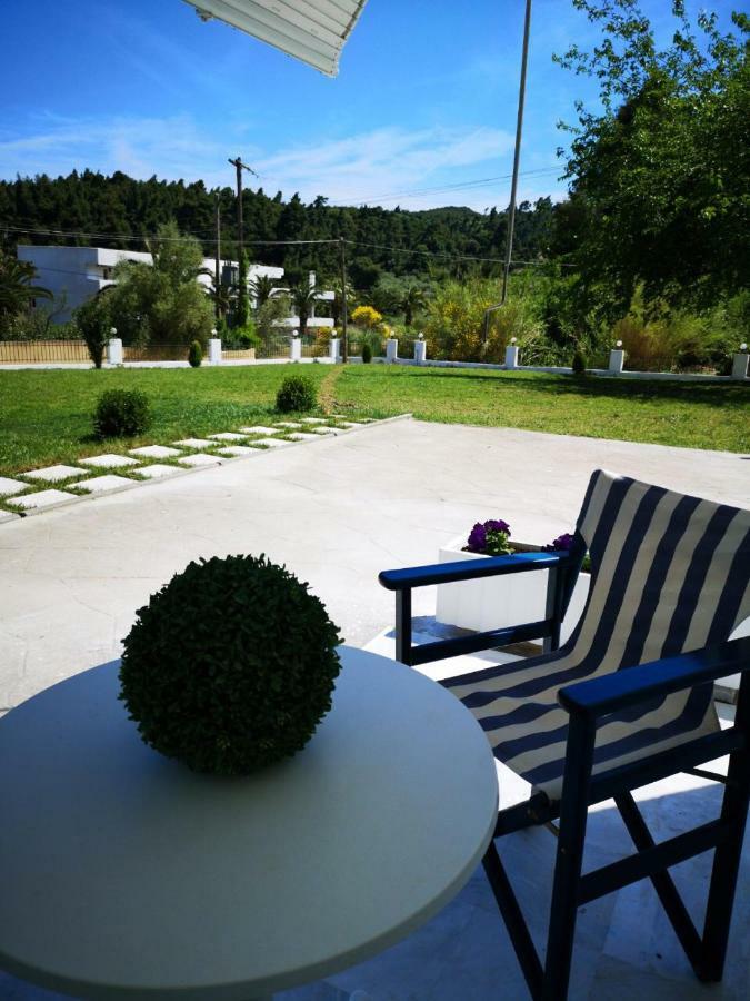 Lefki Pensjonat Polychrono